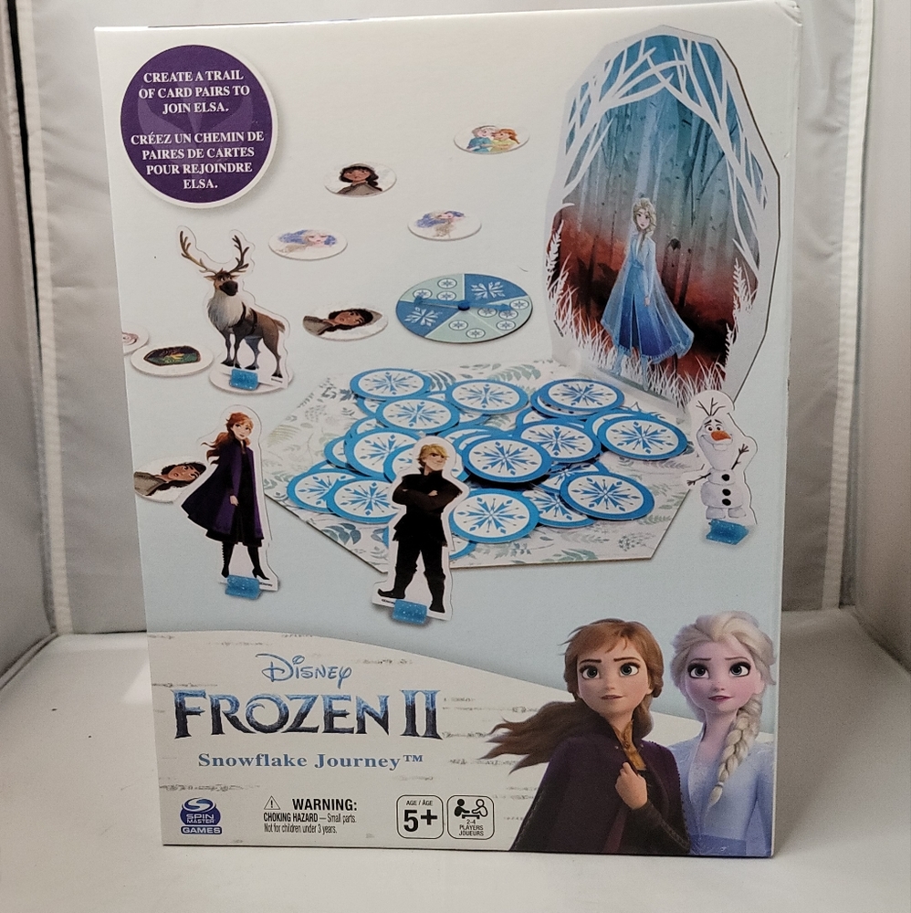 New factory sealed Disney FROZEN II Snowflake Journey Board Game